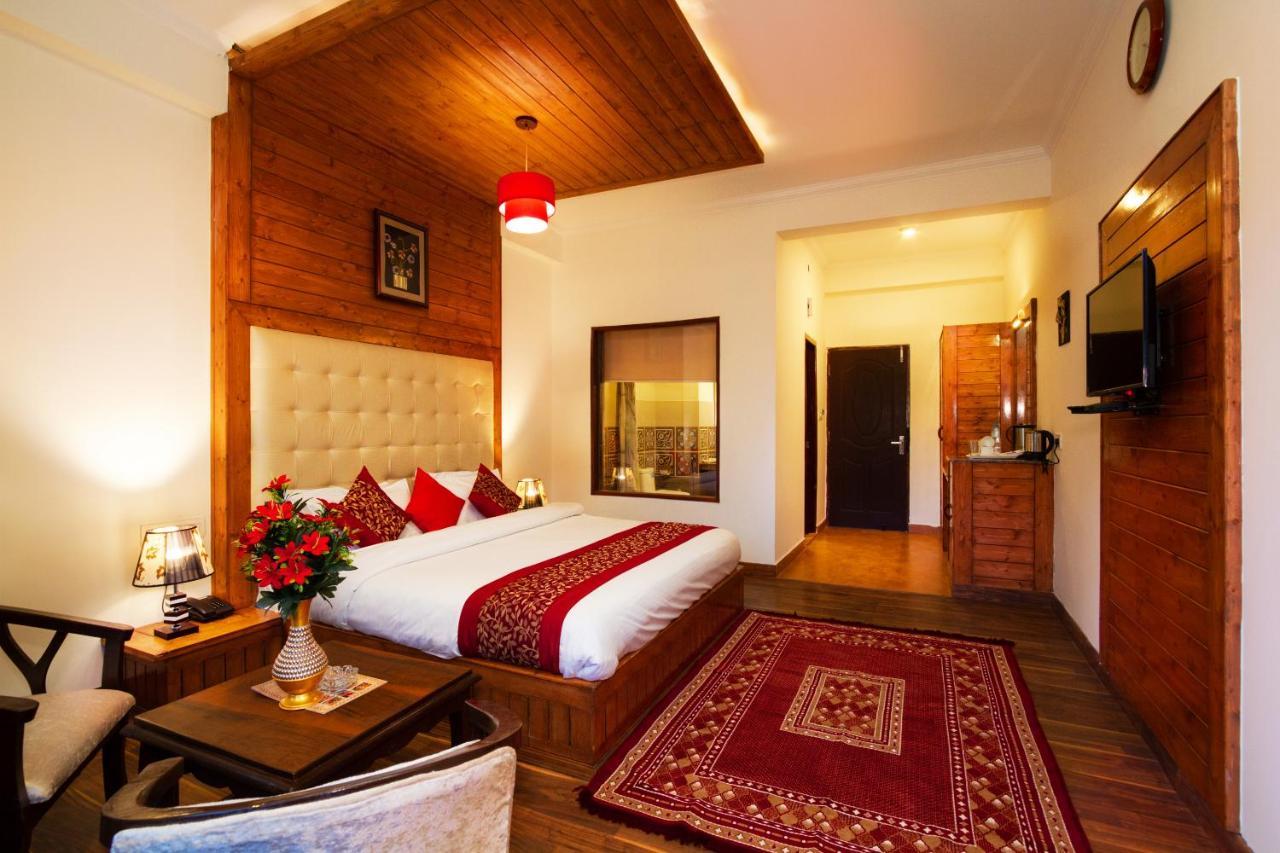 Hotel The Spruce Mansion Manāli Exterior foto